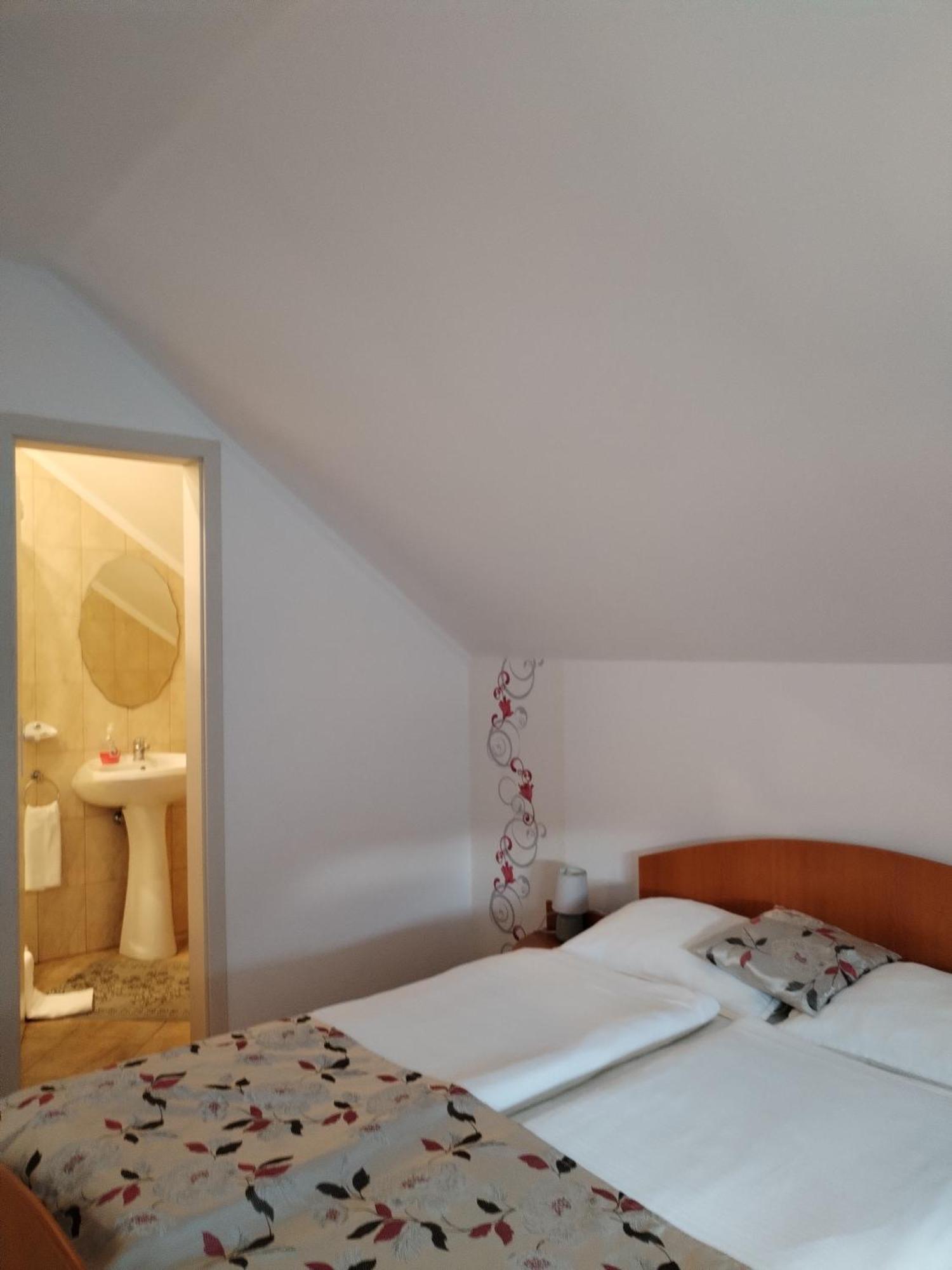 Appartement Casa Hoban à Baia Mare Extérieur photo