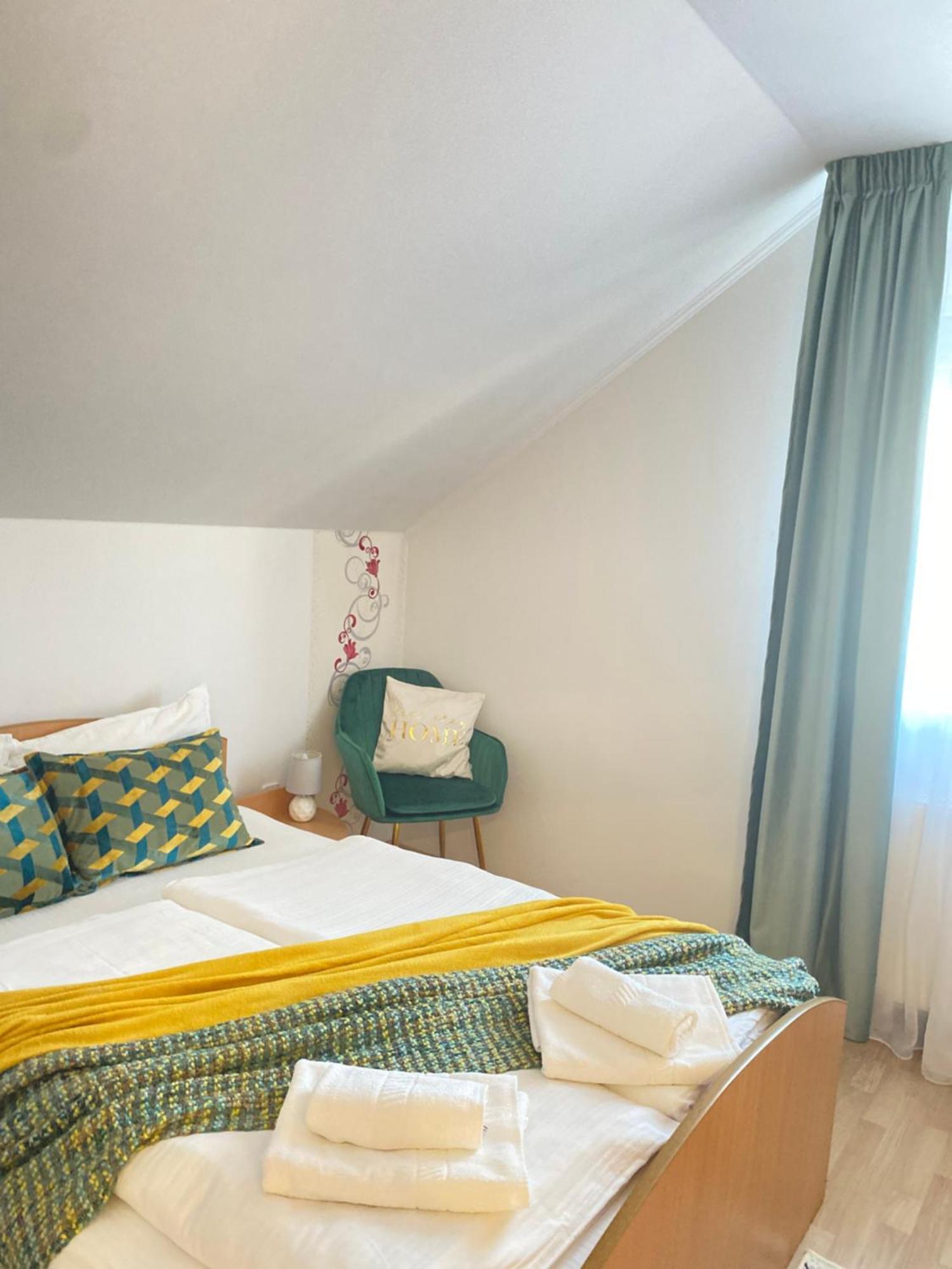 Appartement Casa Hoban à Baia Mare Extérieur photo